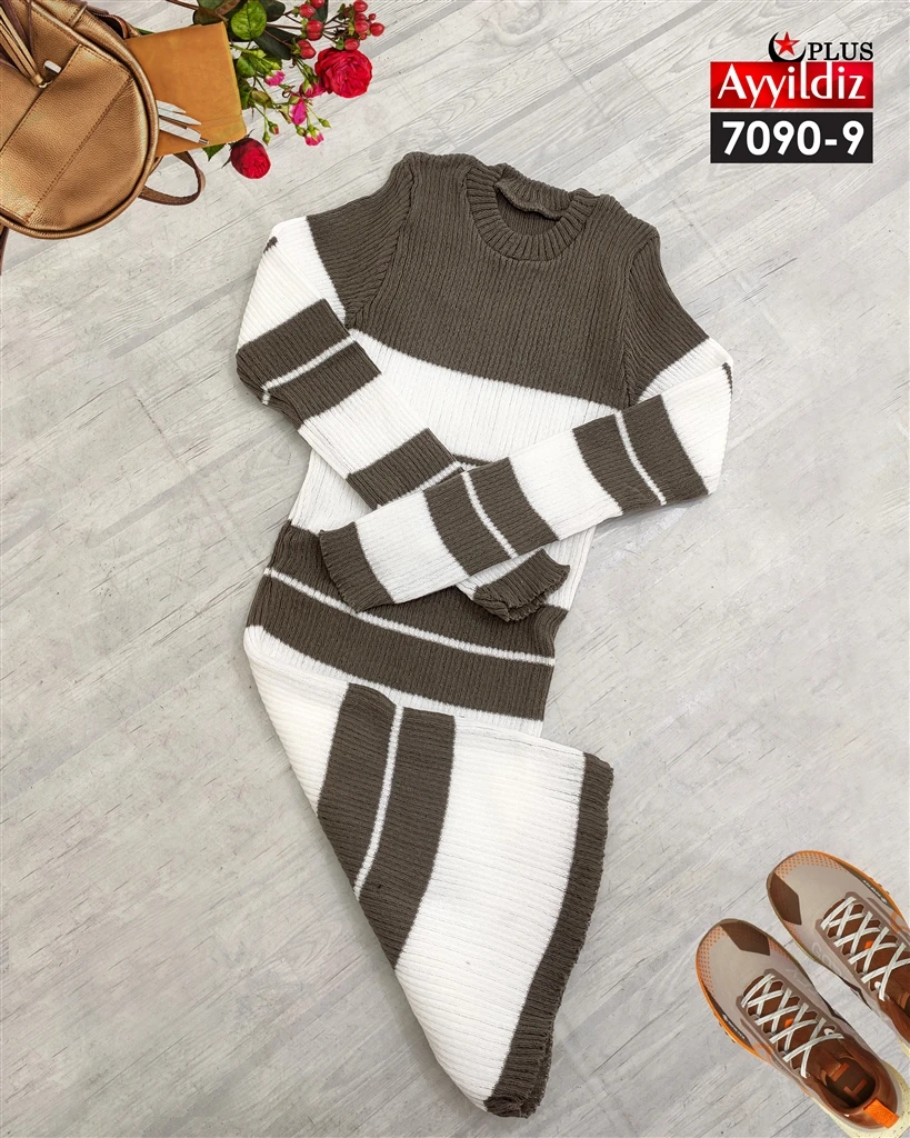 تونیک بافت بلند یقه گرد سایز بزرگ زنانه کد 7090