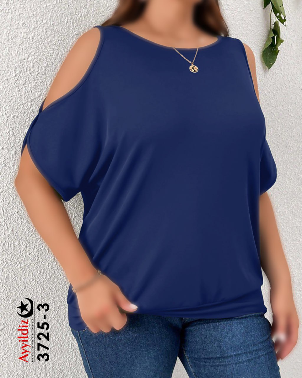تیشرت سرشانه باز سایز بزرگ زنانه کد 3725