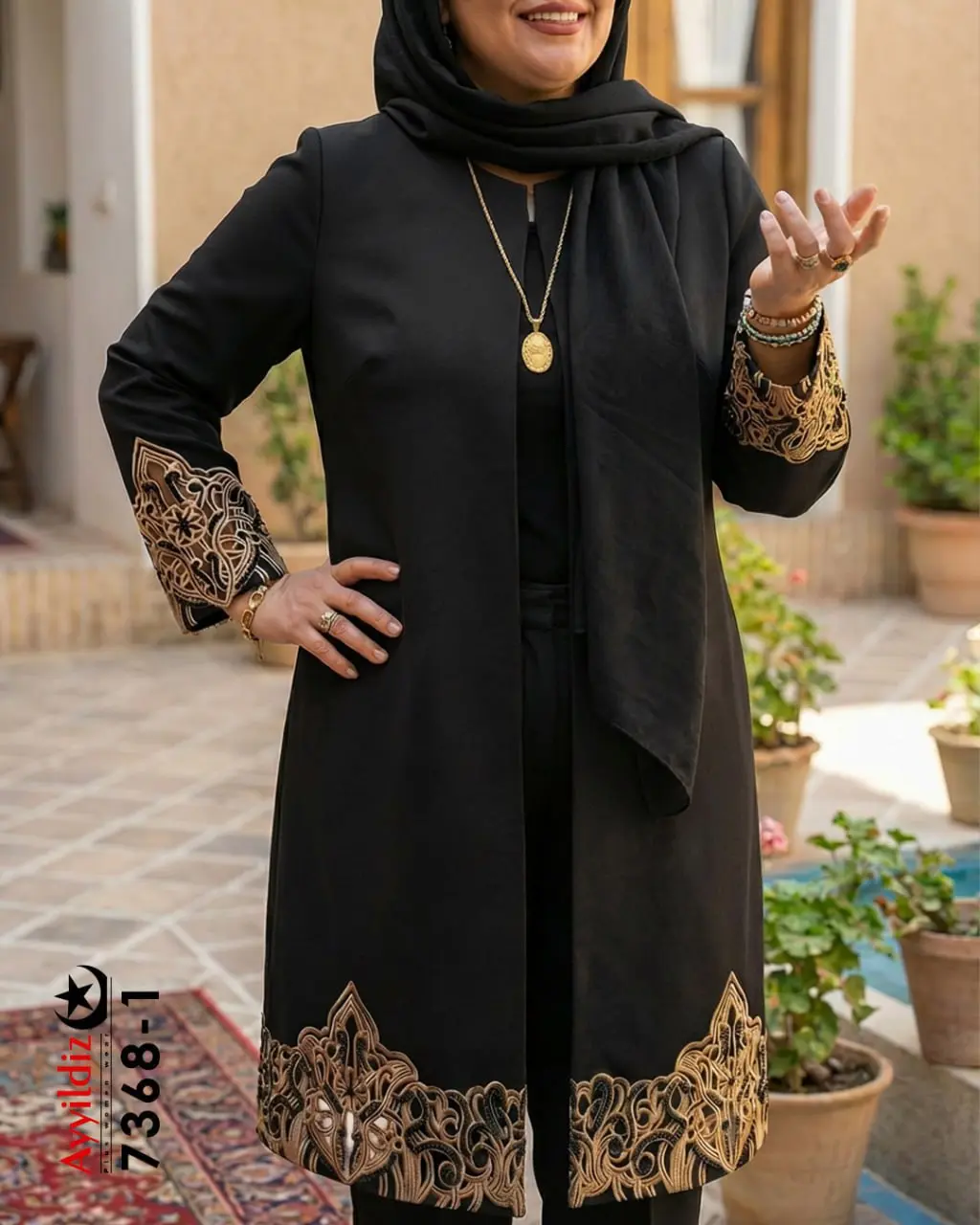 مانتو مجلسی گلدوزی و سنگ دوزی سایز بزرگ زنانه آییلدیز سری Aylux کد 7368